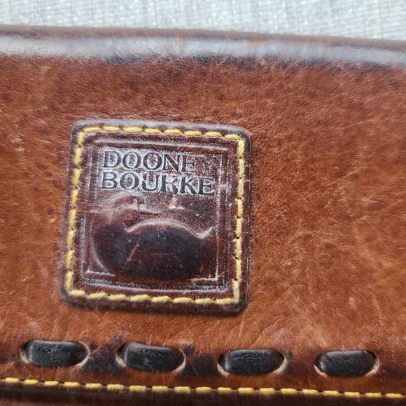 Dooney Bourke leather wallet - Picture 2 of 4
